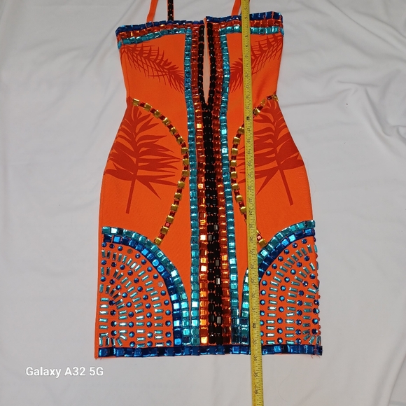 MISS8 LOS ANGELES size M Orange and Blue Embellished Dress - Picture 12 of 14
